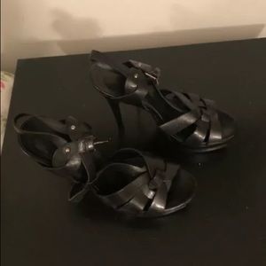 Nursace- Black Italian leather heels